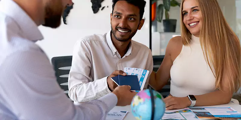 Benefits You Get with Our E2 Visa Support in Pakistan