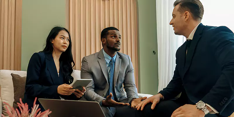 Benefits You Get by Our F-1 Visa Services in Pakistan